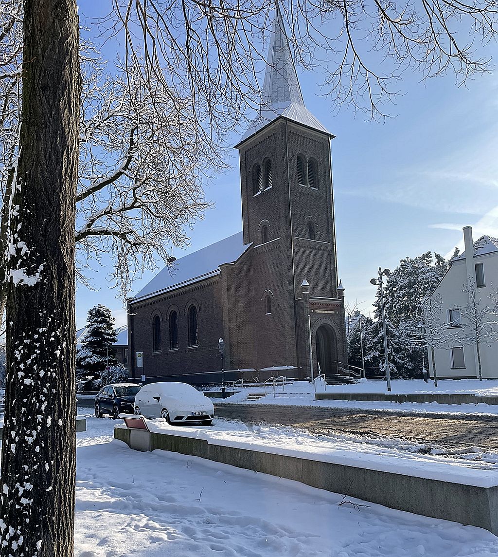 Altstadtkirche im Winter